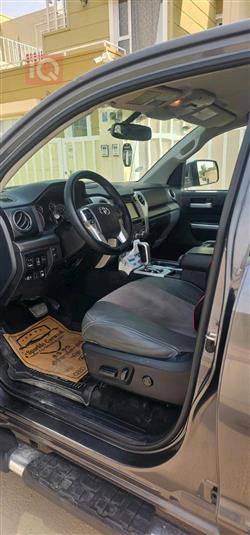 Toyota Tundra